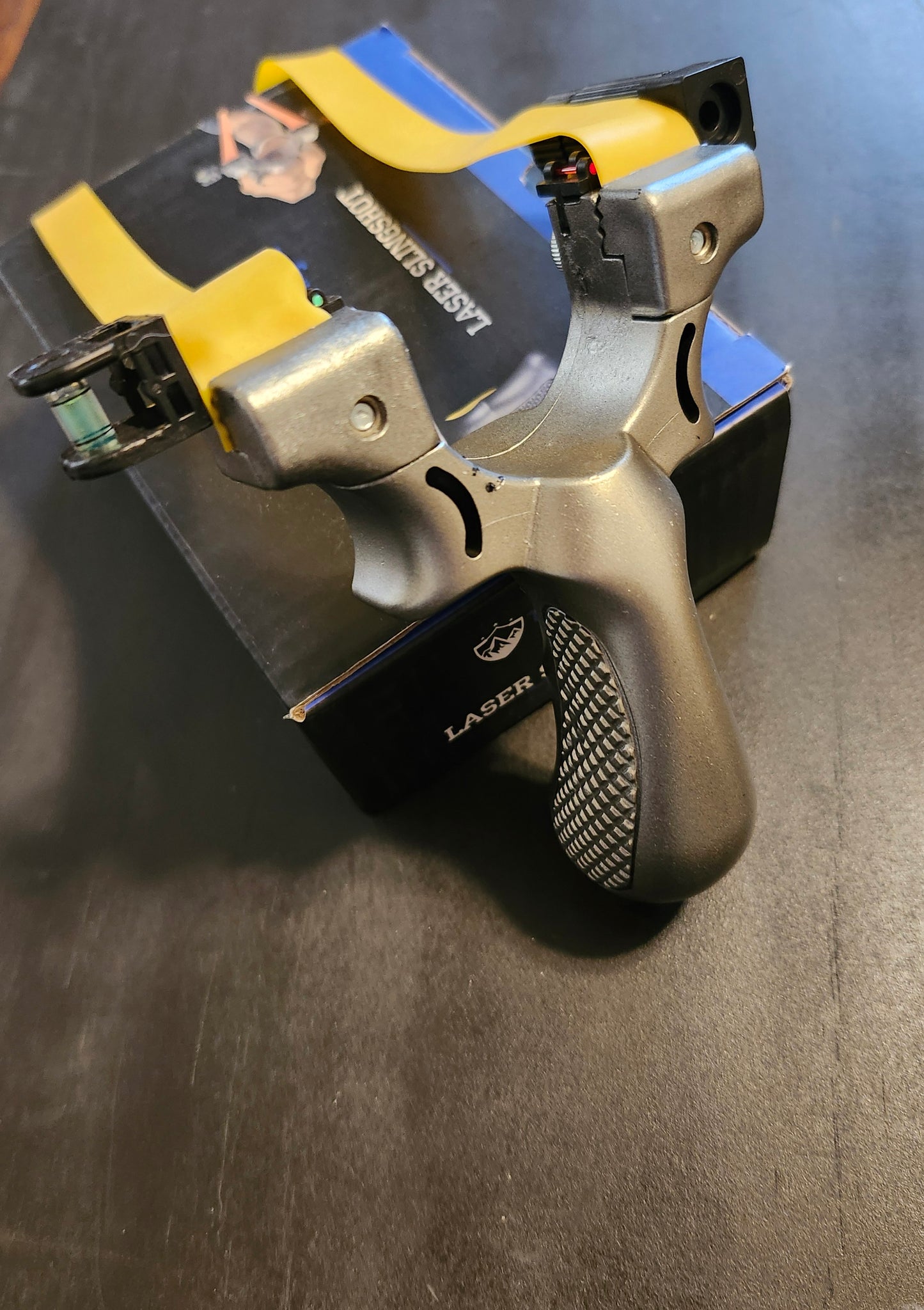 TacRight Laser Slingshot