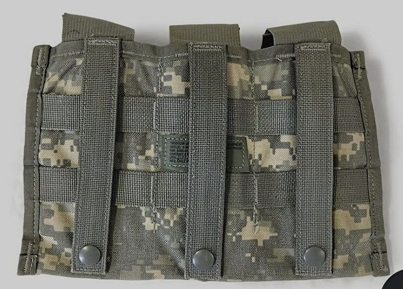 Triple mag pouch
